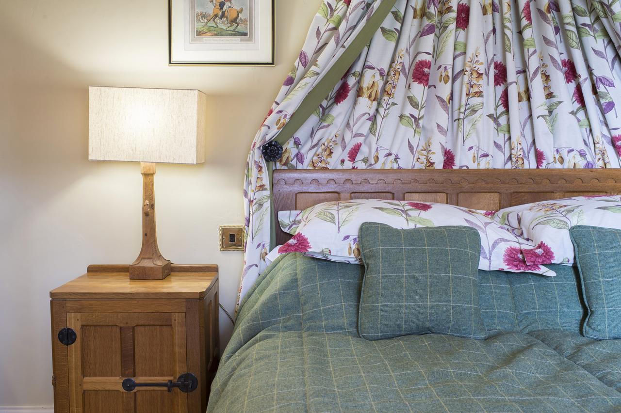 Byland Abbey Inn Coxwold Bagian luar foto